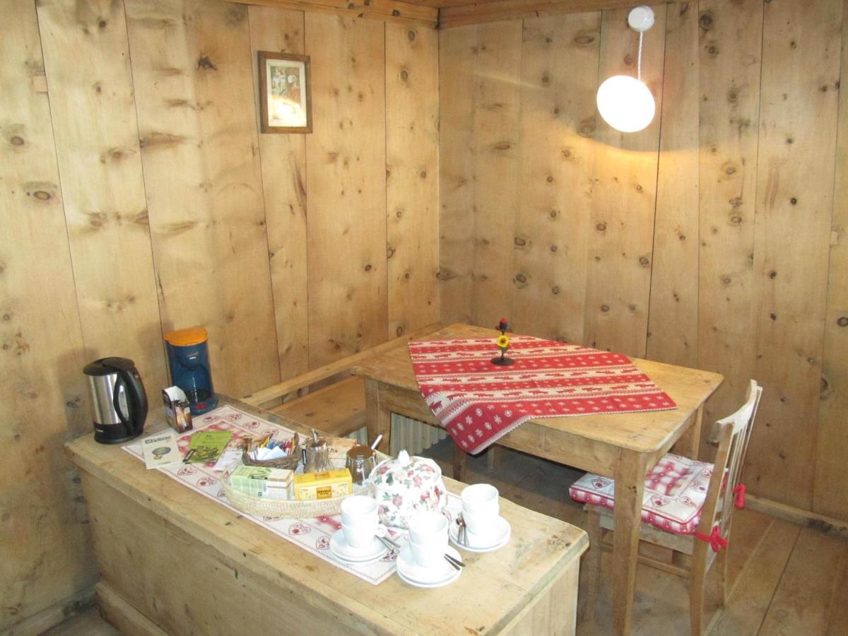 Bed & Breakfast Campaciol Livigno Esterno foto
